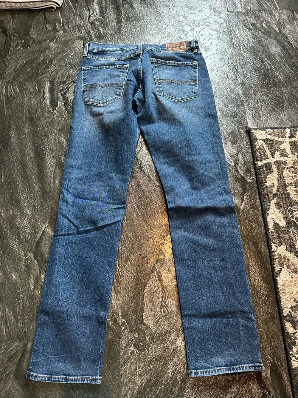 Denizen from Levi's Men's Medium Blue Slim Leg Jeans